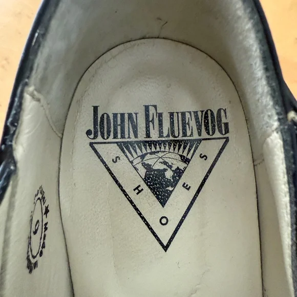 John Fluevog Black Leather Heels - Picture 4 of 9